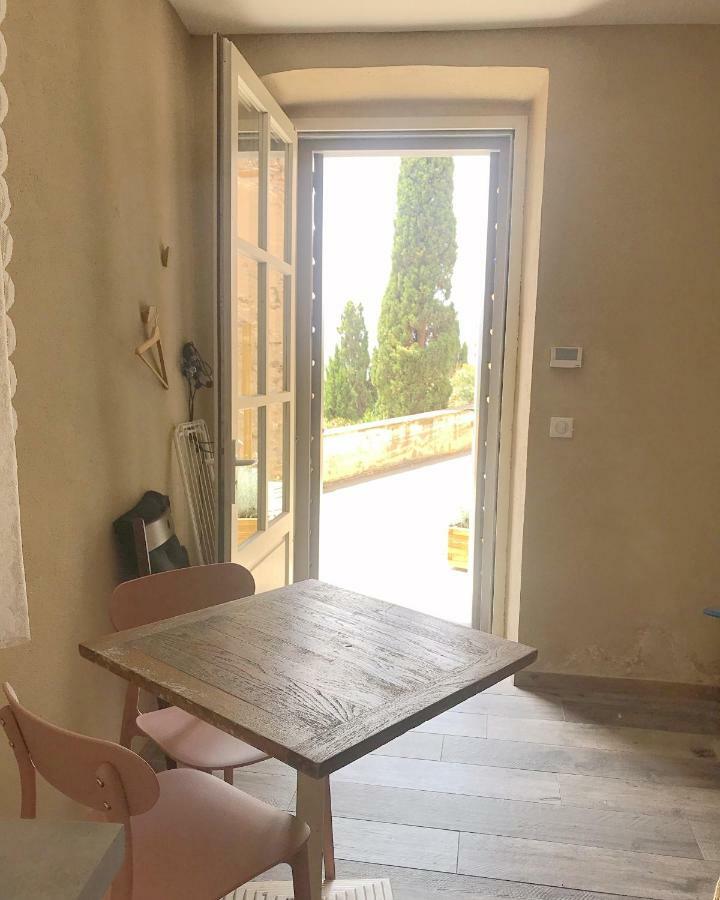 Appartement la CASA DI SBIRI au coeur de la citadelle à Bastia  Extérieur photo
