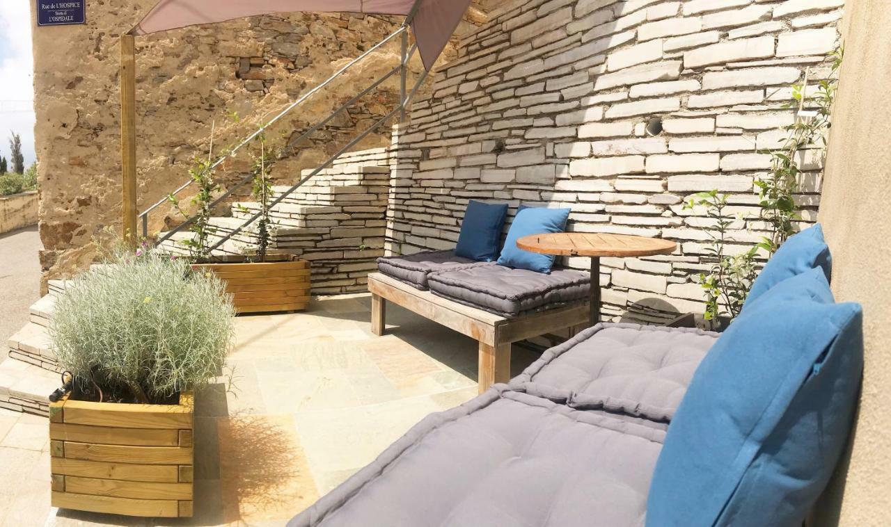 Appartement la CASA DI SBIRI au coeur de la citadelle à Bastia  Extérieur photo